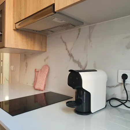 Rose Essence Aparment - Exceptional Balcony Κοΐμπρα