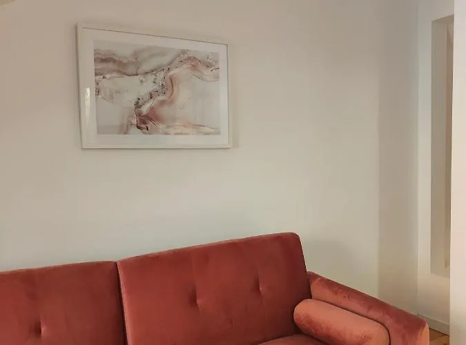 Rose Essence Aparment - Exceptional Balcony 科英布拉